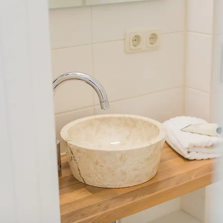 Alt Gaarzer Eck Hotel 2*